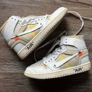 Off white x Air Jordan 1 retro size 5.5